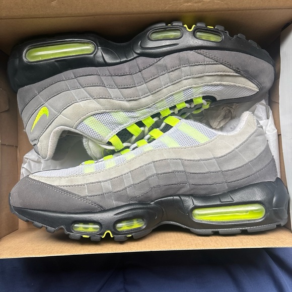 Nike Air Max 95 Gray with Neon Highlights